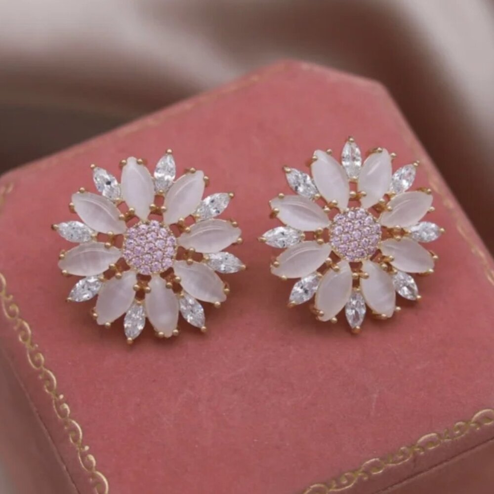 FLORAL CZ GOLD ROUND EARRINGS